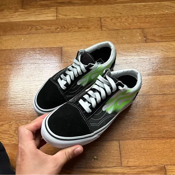 Womens Green Flamed Vans Old Skool Low Tops - Picture 5 of 9
